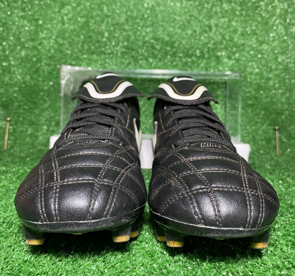 Half PRO 2010 Nike Tiempo Mystic III Natural FG Leather R10 