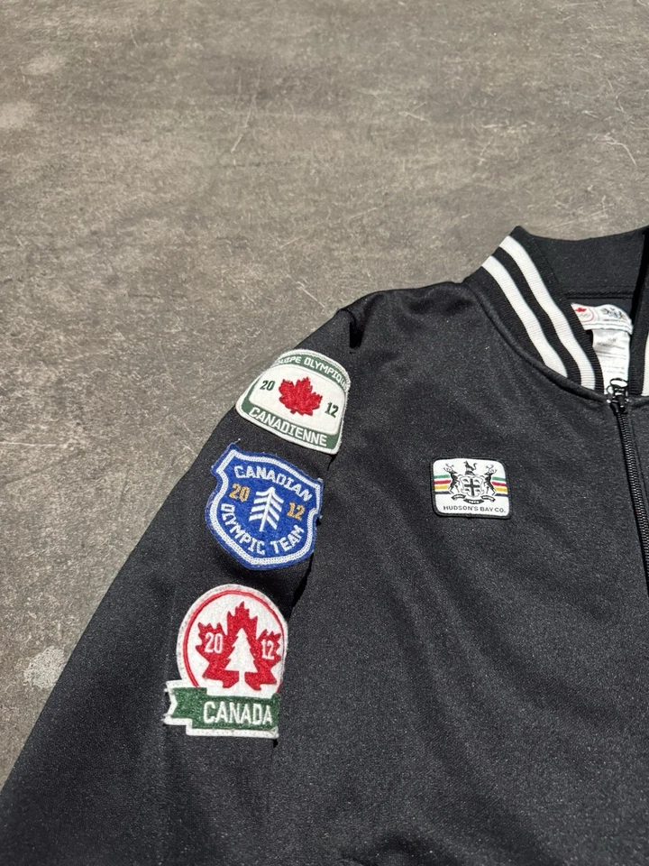 HUDSON'S BAY OLYMPIC TEAM CANADA Track Jacket Patches Women’s Size Medium Canada - Image 3 of 4