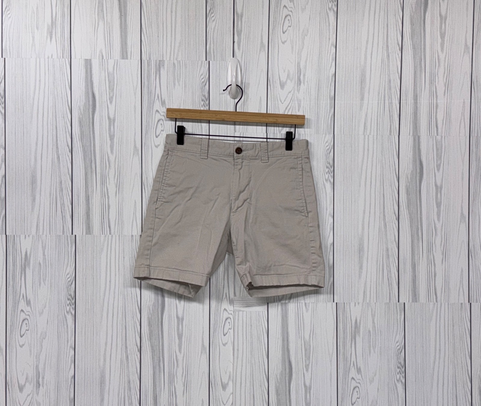 J Crew shorts mens size 28 khaki chino 7 inch inseam cotton