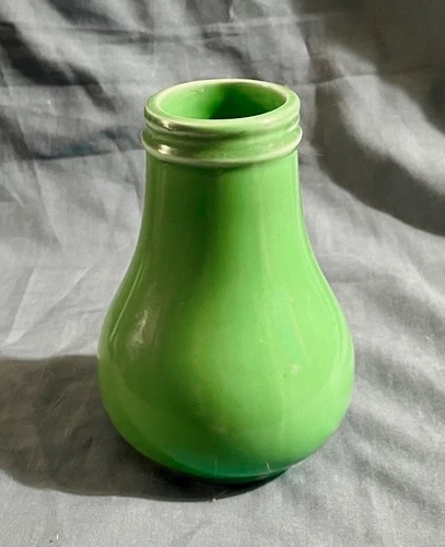 Vintage 1930s Homer Laughlin Fiesta Syrup base - GREEN