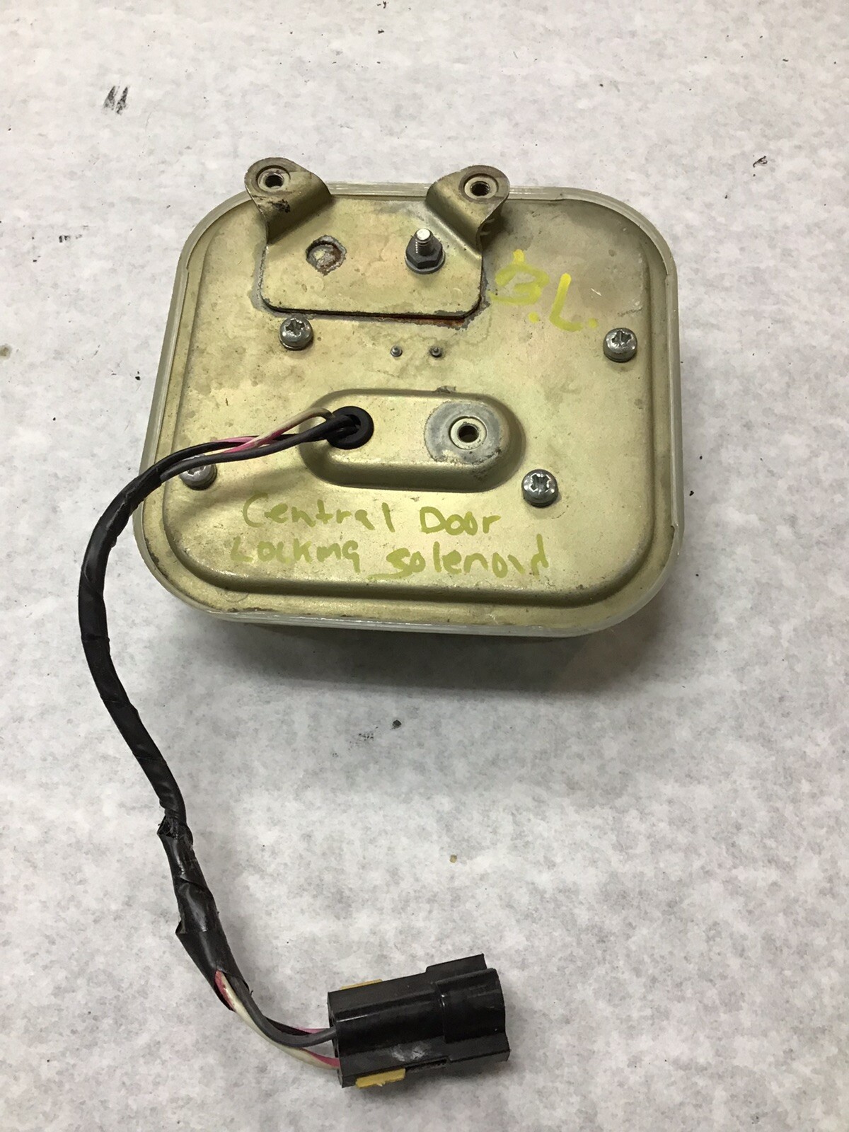 Rolls Royce Bentley Silver Spirit Spur Mulsanne Central locking door Solenoid #3