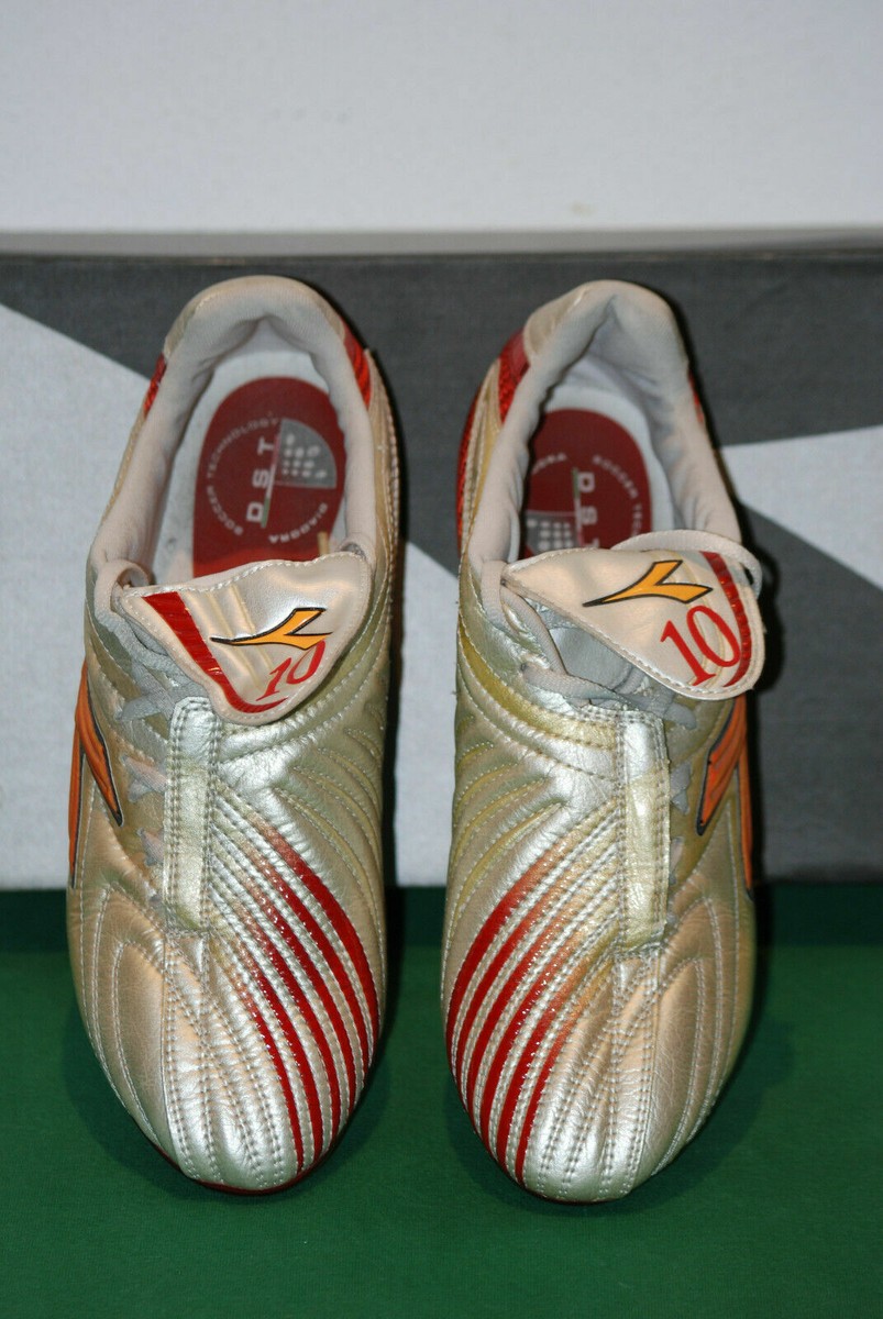 ディアドラ　DIADORA MAXIMUS RTX14 フットサル　トッティ DIADORA MAXIMUS RTX 14 T Men's Soccer Cleat | Epic Sports