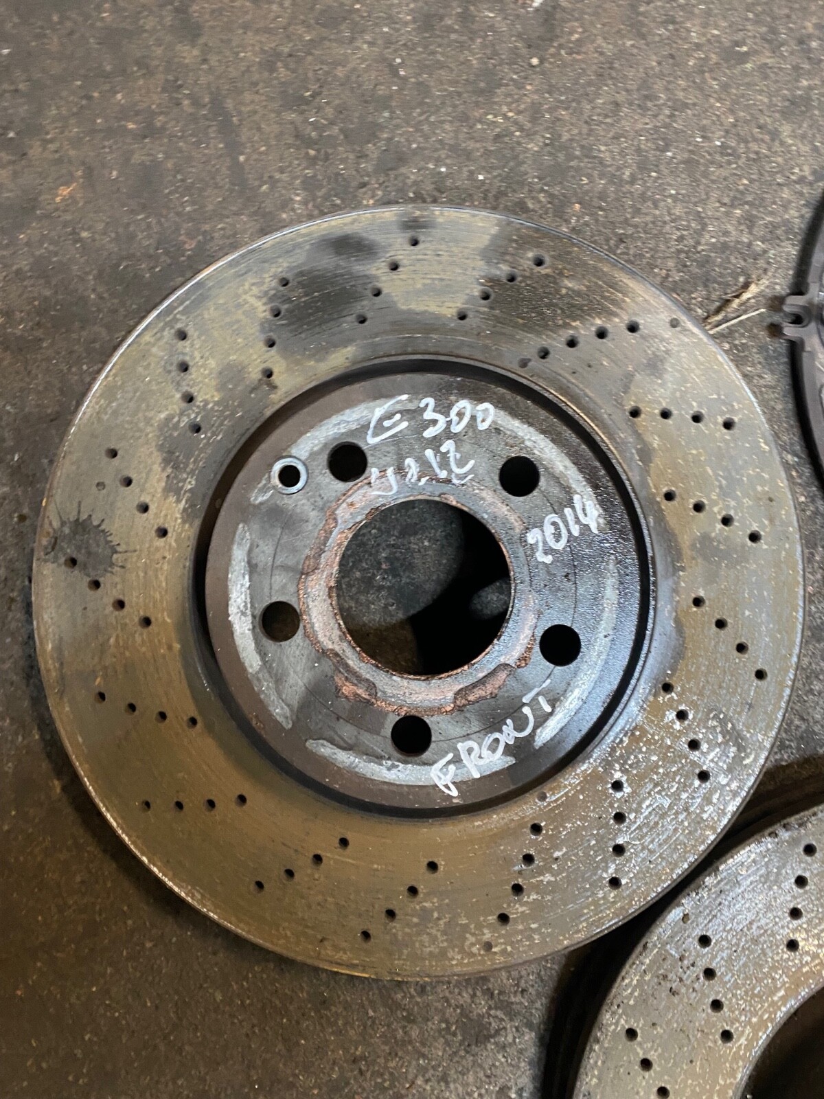 2014 MERCEDES E300 W212 HYBRID FRONT BRAKE DISC & PADS eBay