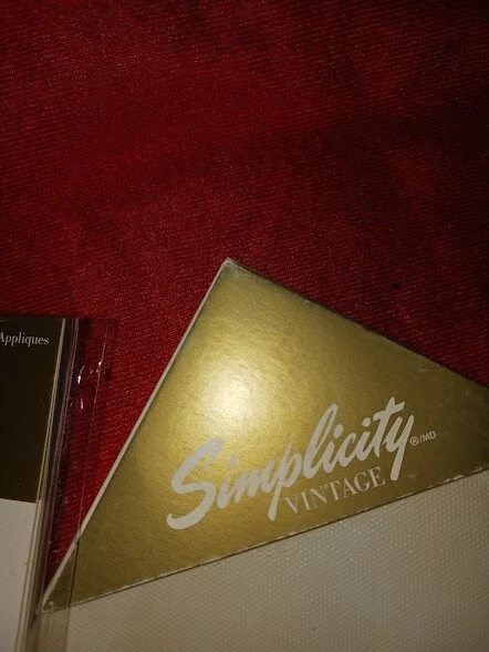 Simplicity Vintage 1960's Lot. Canvas Wall Décor. 8 Embroidered Patches.  New - Image 4 of 4