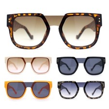 Unique Exposed Shield Lens Bridge Retro Horn Rim Sunglasses