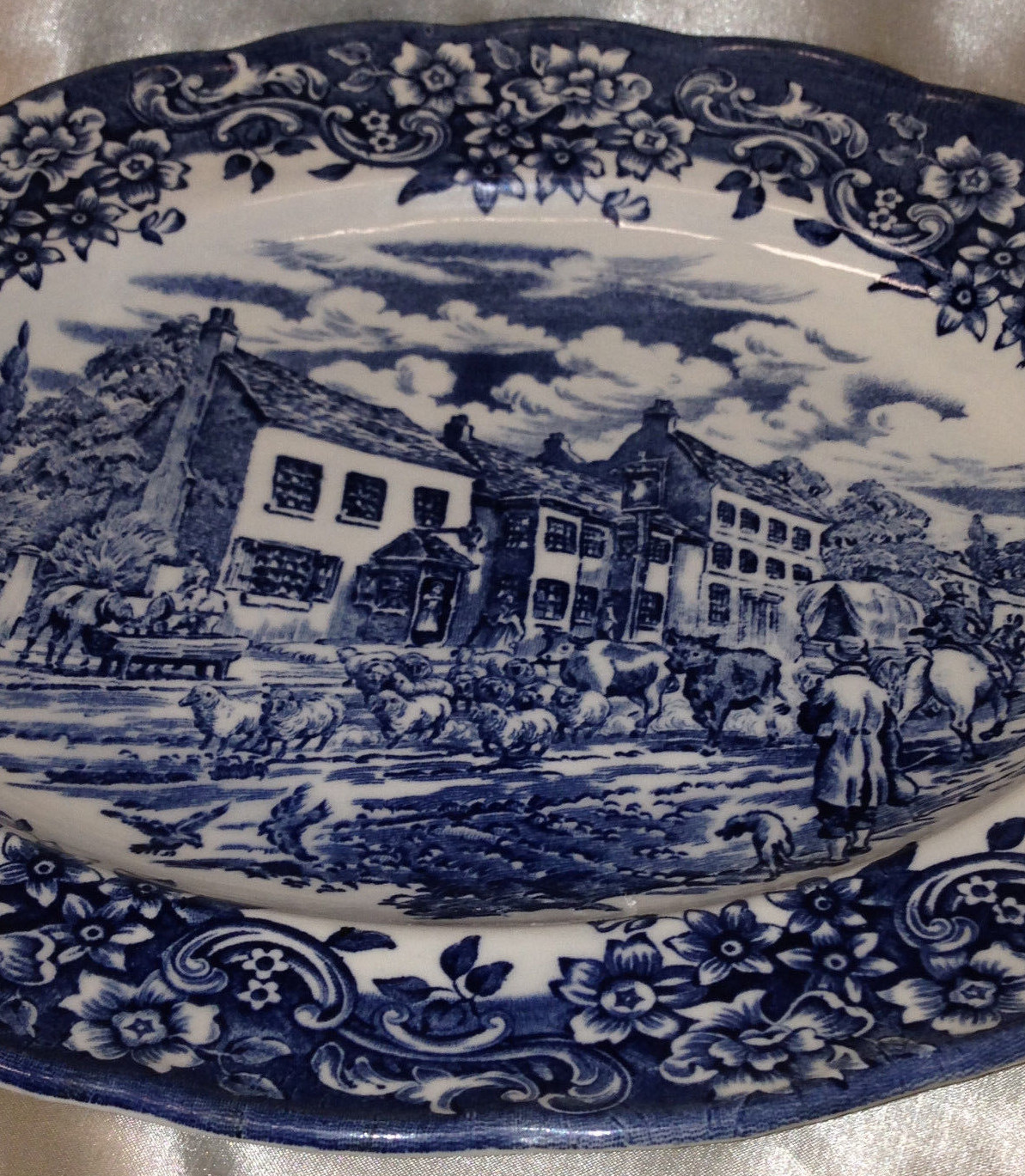 RAVENSDALE POTTERY ENGLAND 11 5/8" OVAL SERVING PLATTER BLUE VILLAGE