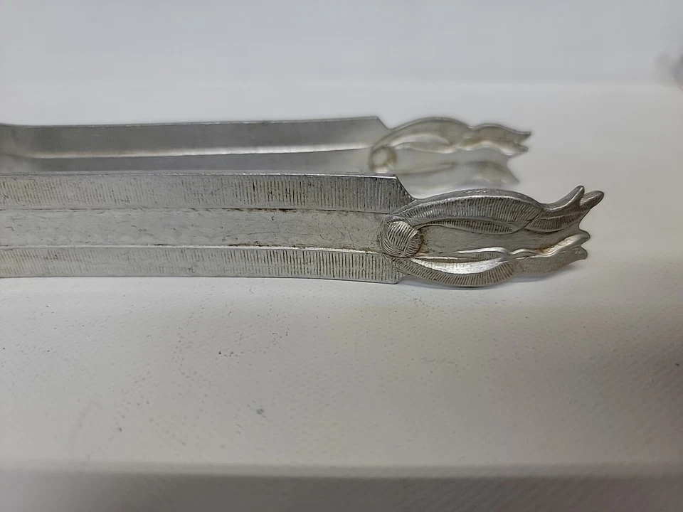 Vintage Set of Silver Colored Alloy Claw Sugar Tongs - Image 2 of 4