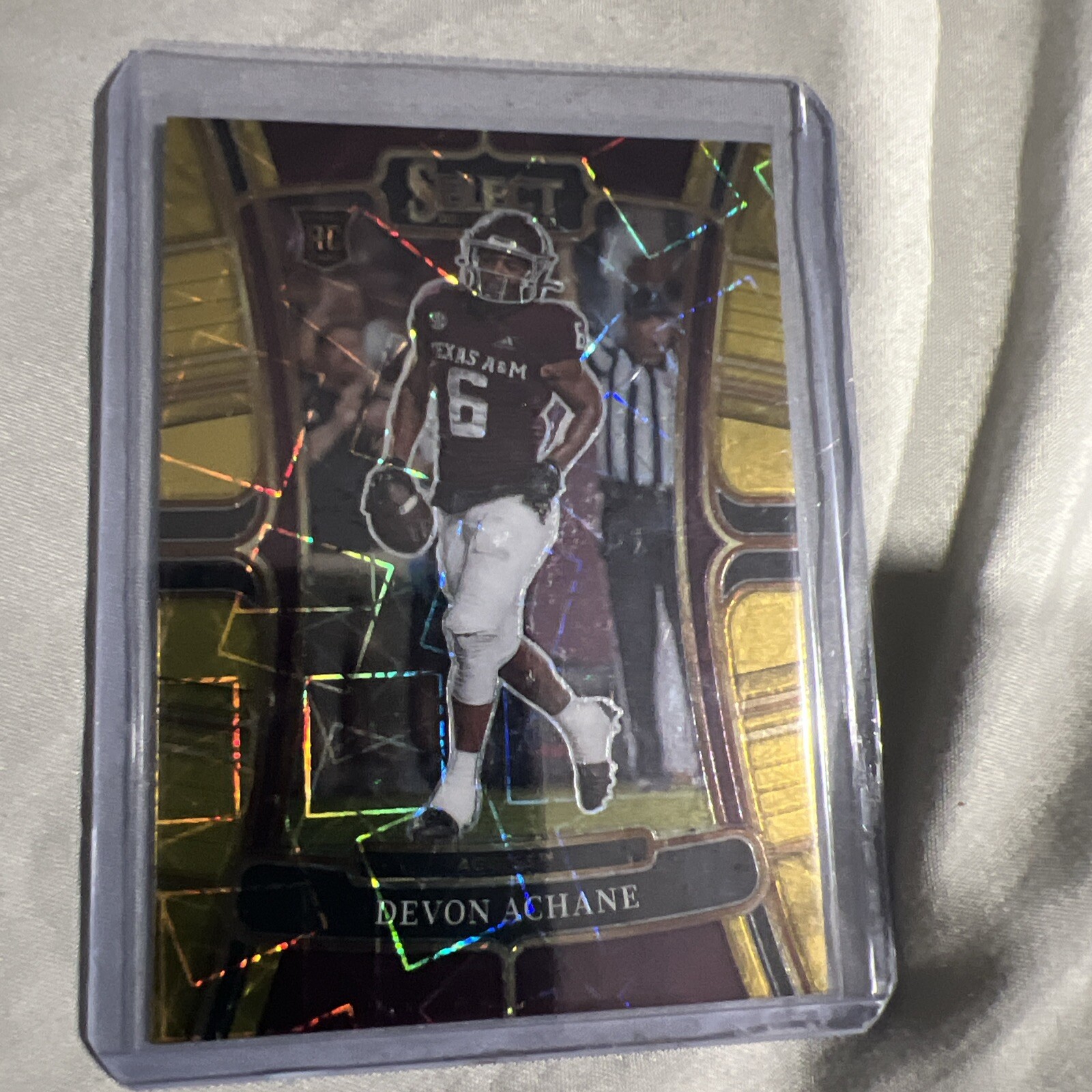 2023 Devon Achane Select Draft Picks Gold Lazer Prizm #20 (RC) Miami Dolphins