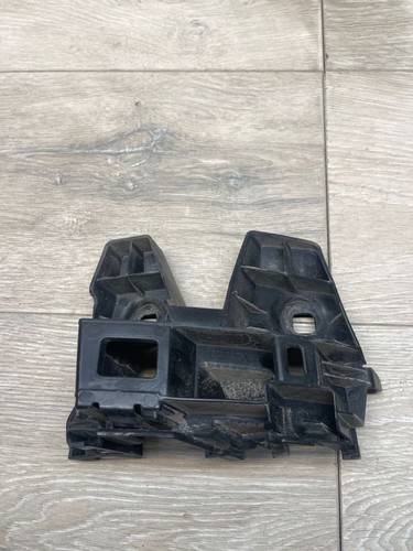 Volkswagen PASSAT B8 2016 Hinten links Halterung Stoßstange Stoßfänger hinten