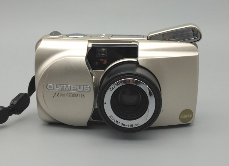 Olympus mju μ Zoom 115 35mm Point & Shoot Compact Film Camera