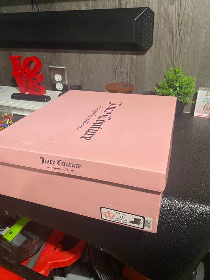 Juicy Couture Boots Womens Sz 8 Cold Weather Ankle Black Faux Suede Fur NEW - Image 2 of 4