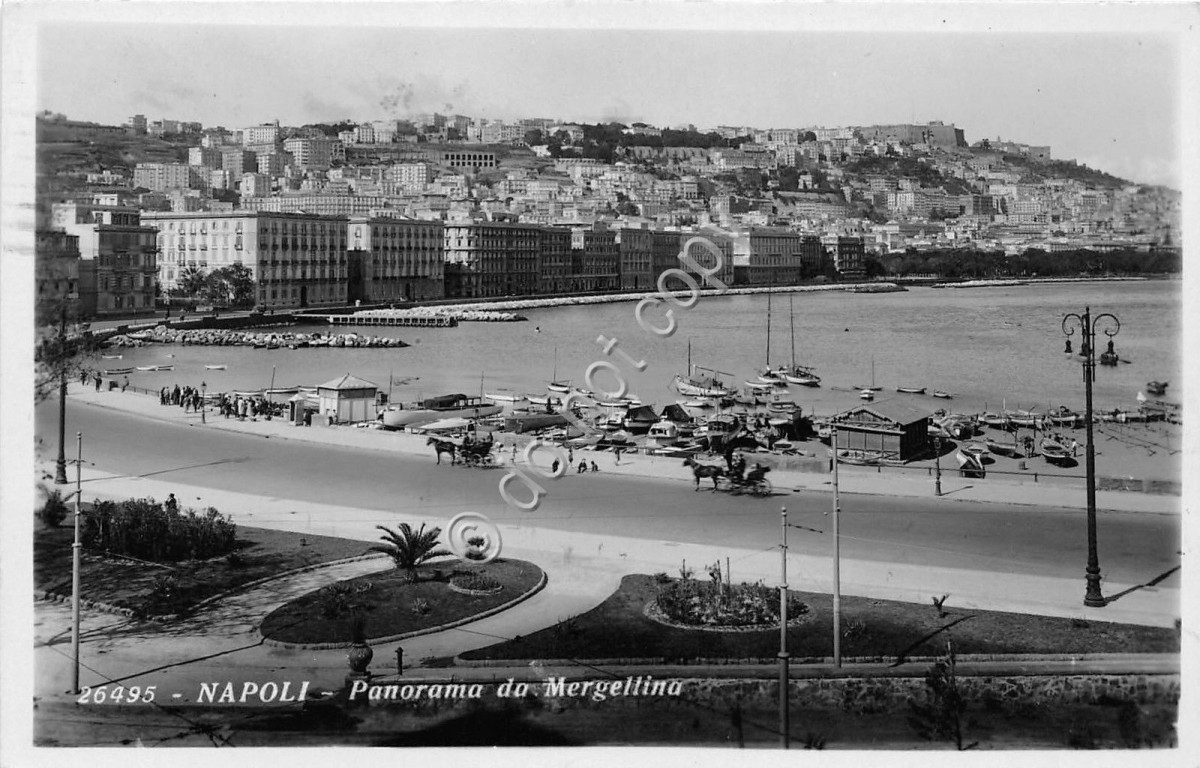 Cartolina - Postcard - Napoli - Panorama da Mergellina - Carrozze - 1934