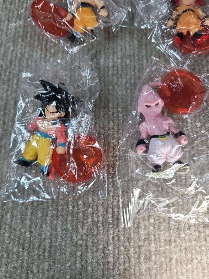 Juego de 16 mini figuras o colección Dragon Ball Z Cake Topper ¡NUEVO! ¡SELLADO! Foto 2 de 4