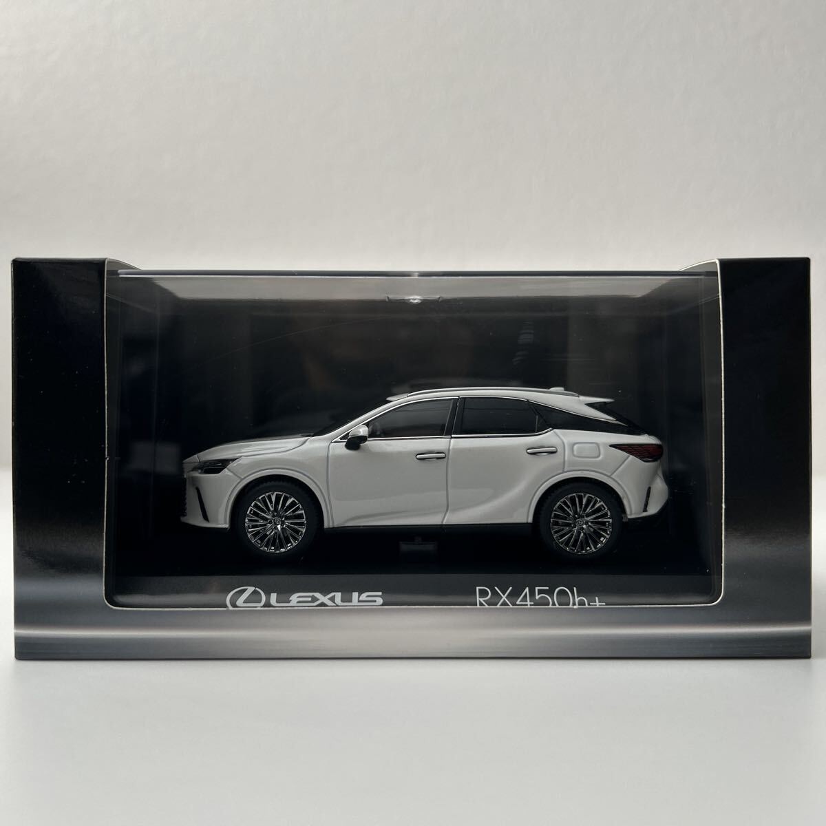 Check The Market for Lexus RX