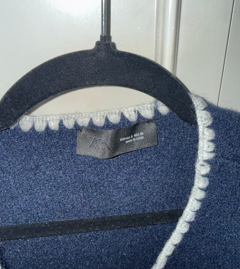 CONTRAST EMBROIDERY CARDIGAN Zara OG $59.90, Size S, NWOT thumbnail 4