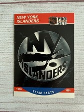 1990-91 Pro Set #577 New York Islanders Logo Team Facts Hockey Card