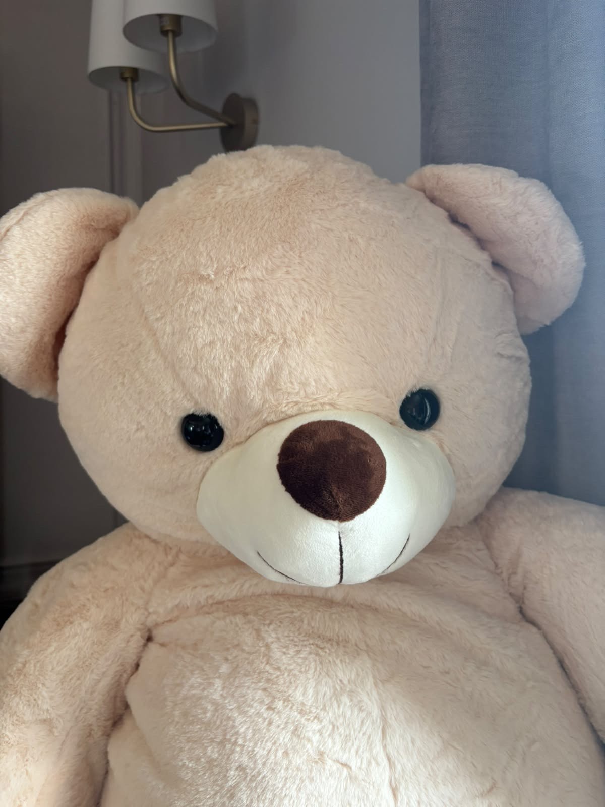 Ours en peluche doudou premier âge anti-acarien couleur blanc cassé
