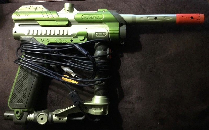 HASBRO GOTCHA Paintball Plug n' Play Game 2004 - RCA Connection Cool Item!