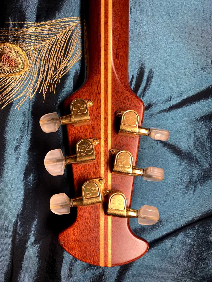 Ovation 1987-4 Collector’s Series RARE Ovation 1987-4 Collector's Series Acoustic Electric Guitar