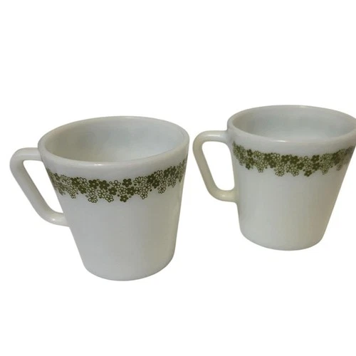 Vintage Pyrex Crazy Daisy Spring Blossom Green Milk Glass Mugs 1410 Set of 2 USA