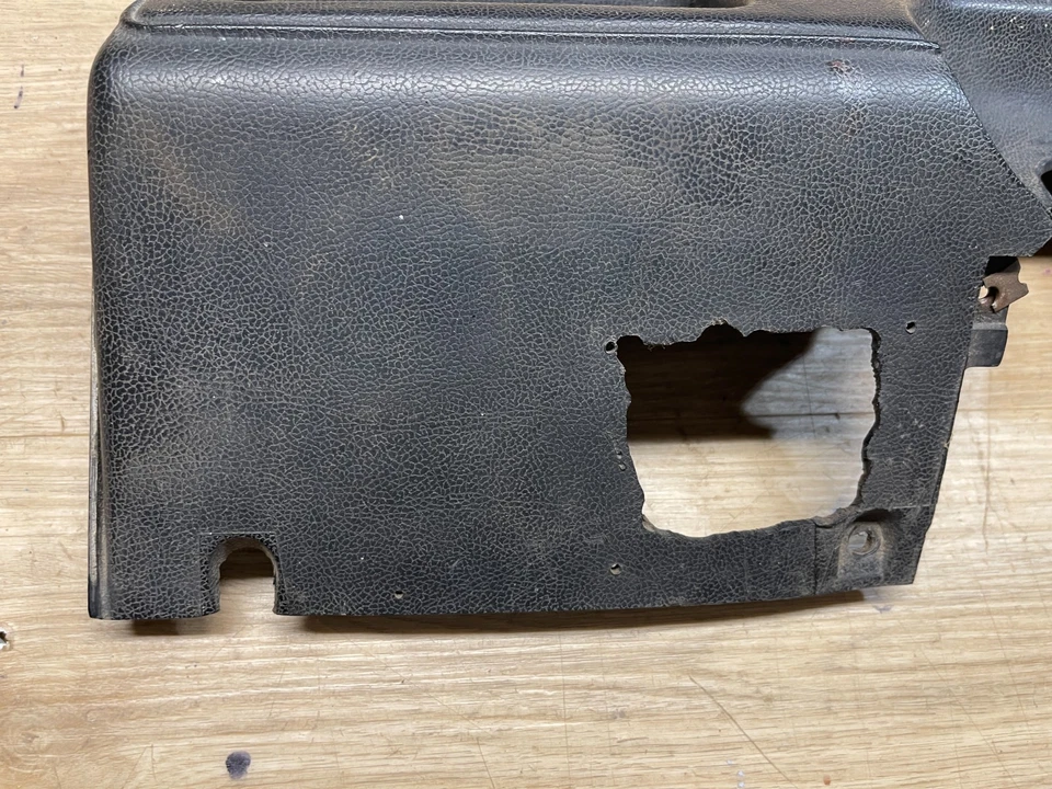 1970 tablero inferior plástico que necesita reparación + interruptores mira 16 fotos sin rallye Foto 2 de 4