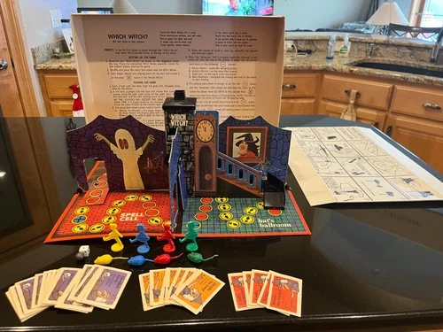 Which Witch? Board Game - Vintage 1970 - Milton Bradley - Only Missing 1 Clip