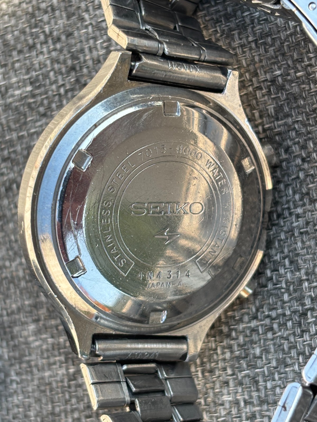 Seiko 5 Sports Speedtimer 7015‑8000 — 1974 — Original, Fully Functioning, VGC image 8