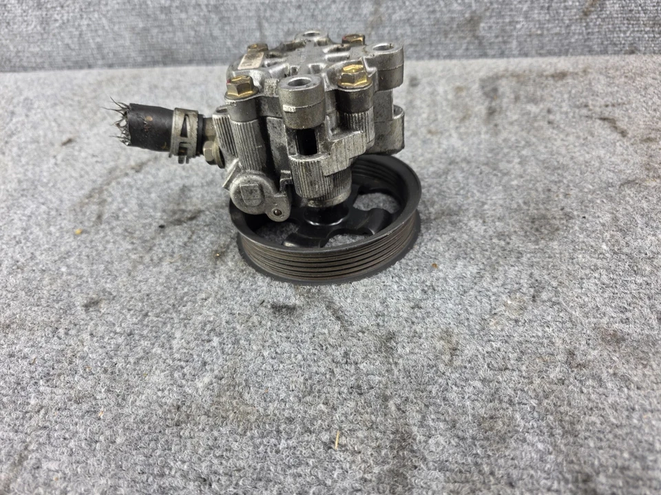 Conjunto de polea bomba dirección asistida Lexus LS430 2001-2006 Foto 4 de 4