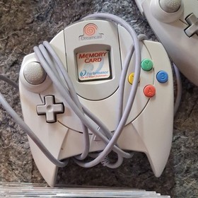 SEGA Dreamcast , 8 Games, 2 Controller, 2 Starfire,2 Memory Card 