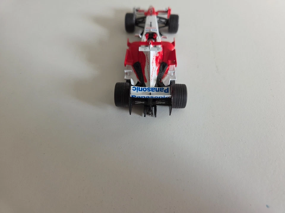 Minichamps 1/43 Toyota F1 TF106 J. Trulli - 2006 - per ricambi/ricambi - Immagine 4 di 4