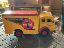 Ertl 1/33 1949 Coca Cola White delivery Truck Piggy Bank Die Cast Metal