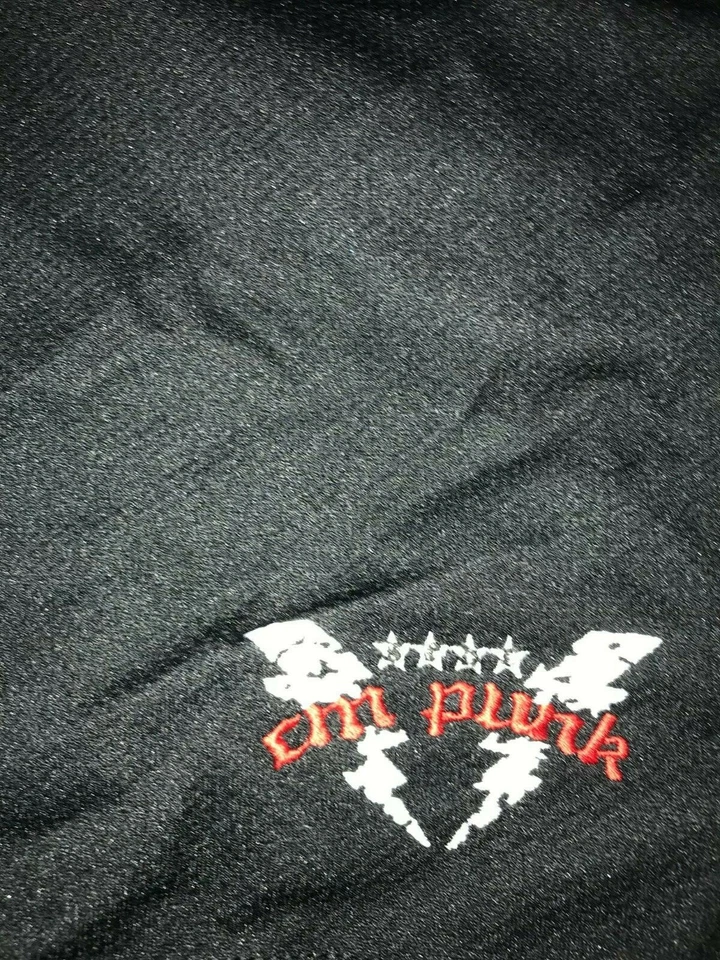 PANTALONES CORTOS DE BALONCESTO WWE AUTÉNTICOS CM PUNK JÓVENES NIÑOS PEQUEÑOS NUEVOS Foto 2 de 2