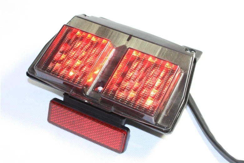 Luz trasera LED de humo señal de giro de freno para 94-03 Ducati 748 916 996 /02-04 998 Foto 2 de 4