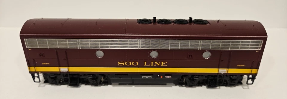 Athearn Genesis ho scale Soo Line F-3 A,B,C locomotives dcc sound (3 piece set) - Image 2 of 4