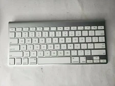 Genuine Apple Wireless Bluetooth Keyboard - English (A1314) (MC184LL/B) Grade A
