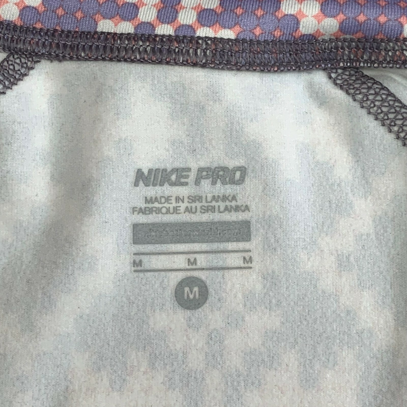 Nike Pro Half Zip  Pullover Size Medium - image 7