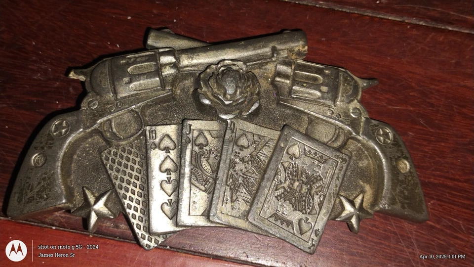 Cowboy Great American Belt Buckle Guns Roses Playing Cards Vintage 2003 #4635 - Image 3 of 4