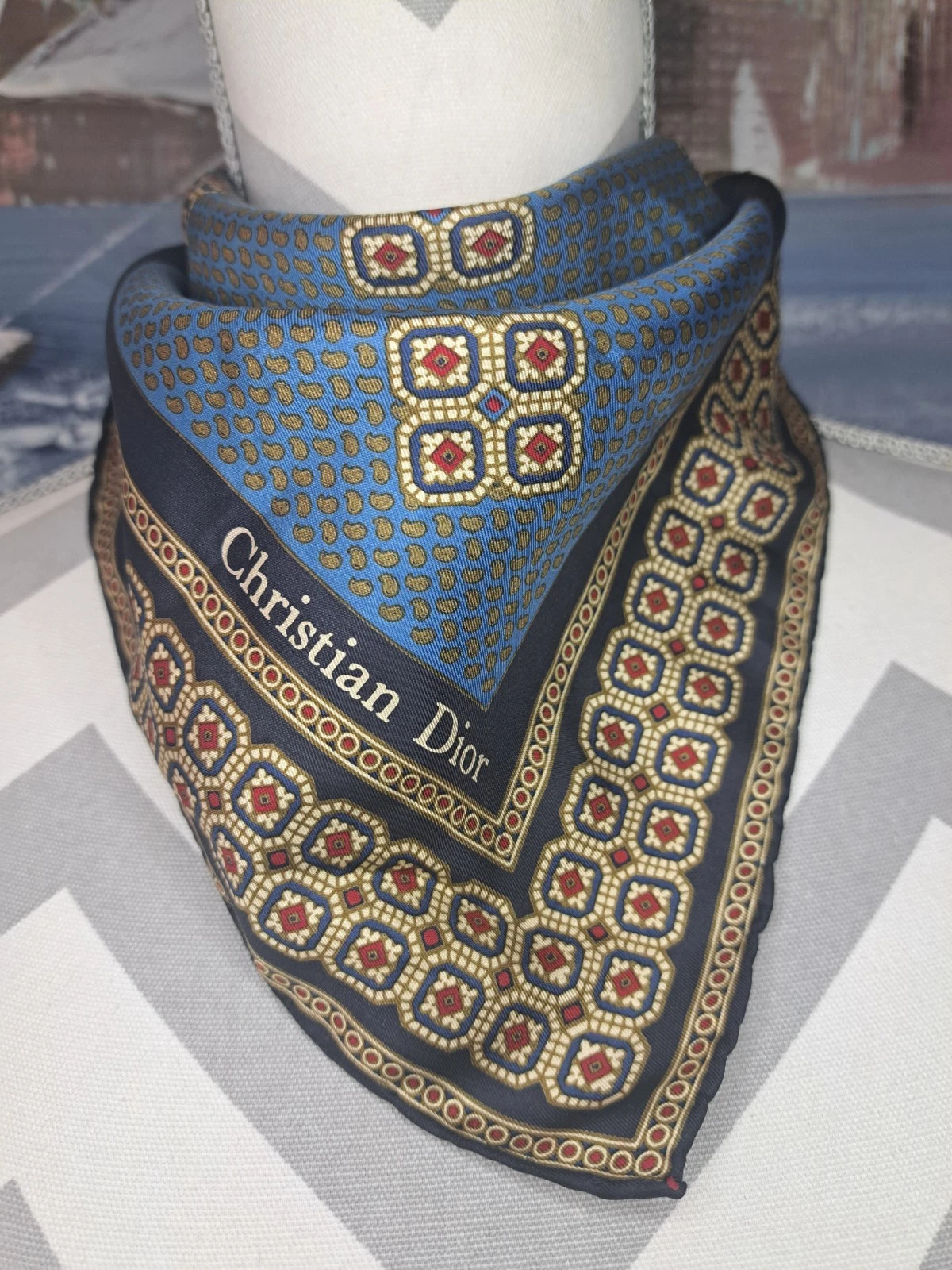 Foulard vintage Christian Dior en soie 