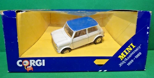 Vintage Corgi Classics 1:36 1989 Austin Morris Mini 'Sky' 30th Anniversary 59-89