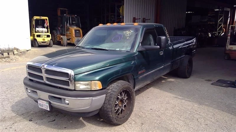 Luz antiniebla de esquina/estacionamiento para pasajeros para camioneta Dodge 2500 99-02 335991 Foto 3 de 4