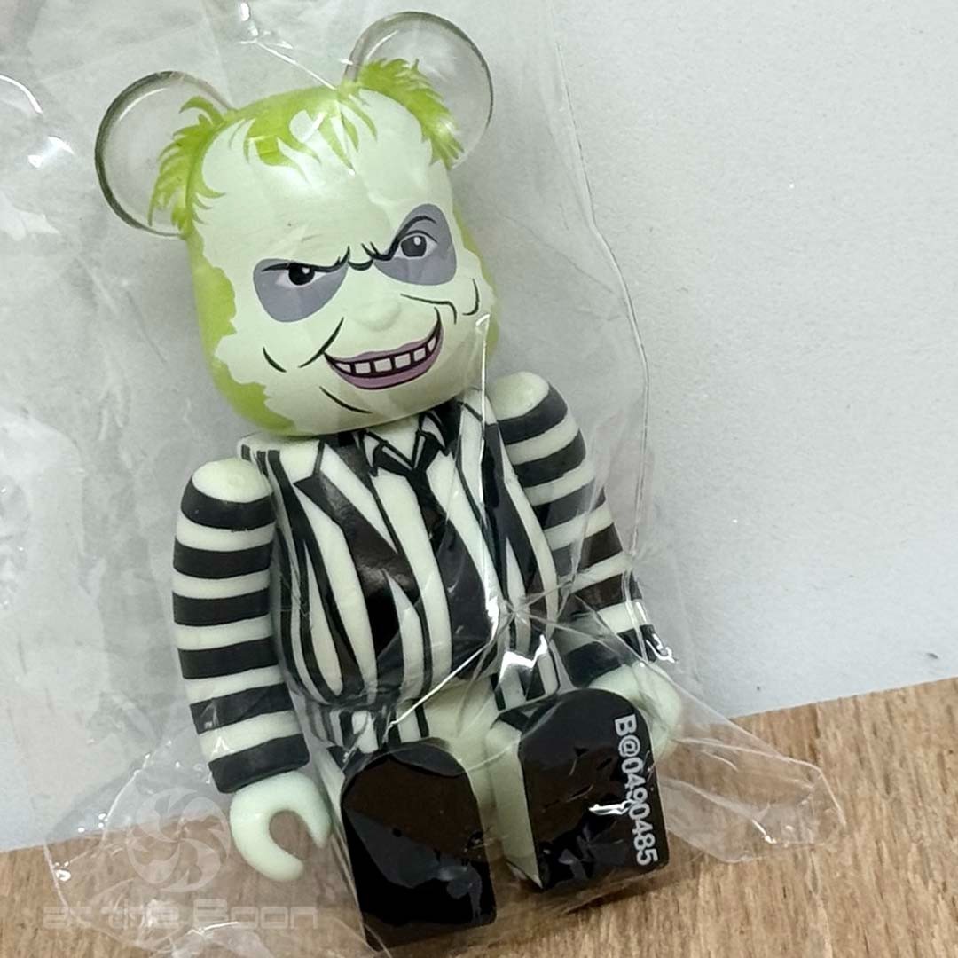 🐻BE@RBRICK Bearbrick100% SERIES 49 HORROR BEETLEJUICE
