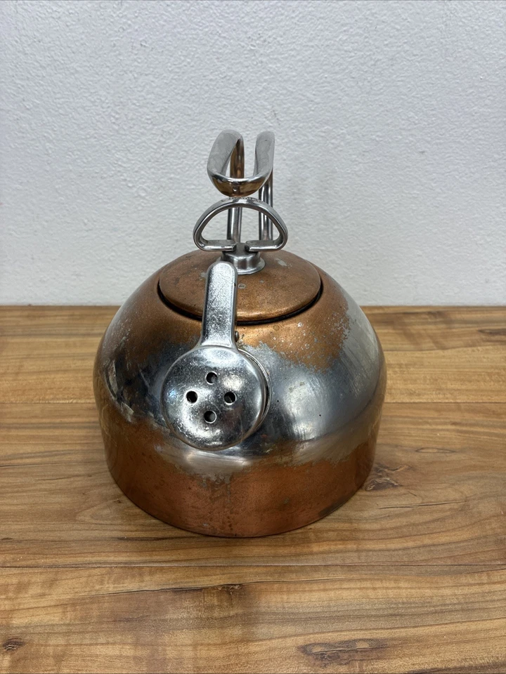 Chantal SL37-19CP Cobre 1.8 QT Tetera Silbato 2 Tonos con Mango Soporte para Olla Foto 2 de 4