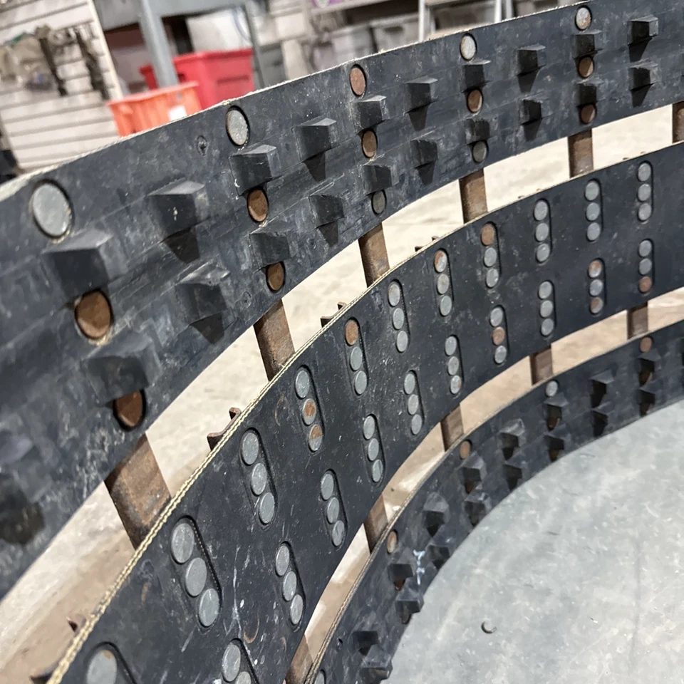 1973 1974 75? Arctic Cat Panther 440 Panther Vintage Snowmobile Track 128x17 - Image 4 of 4