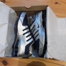 NIKE Shox NZ  Sneaker  Silberfarben Gr:49,5
