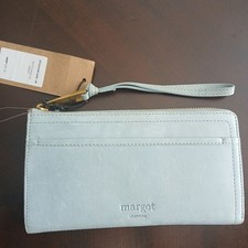 NWT Margot New York Patty Envelope Leather Wristlet/Wallet, Ret. 85.00 MG3256LB