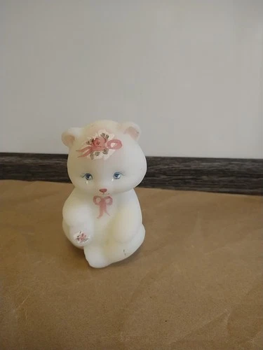 VTG Fenton Peach Meadow Blooms Hand Painted Signed Bear Figurine Flowers/Bows