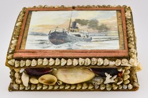 Victorian Shellwork Portrait Jewelry Coffin Box Reliquary Sailor's Valentine