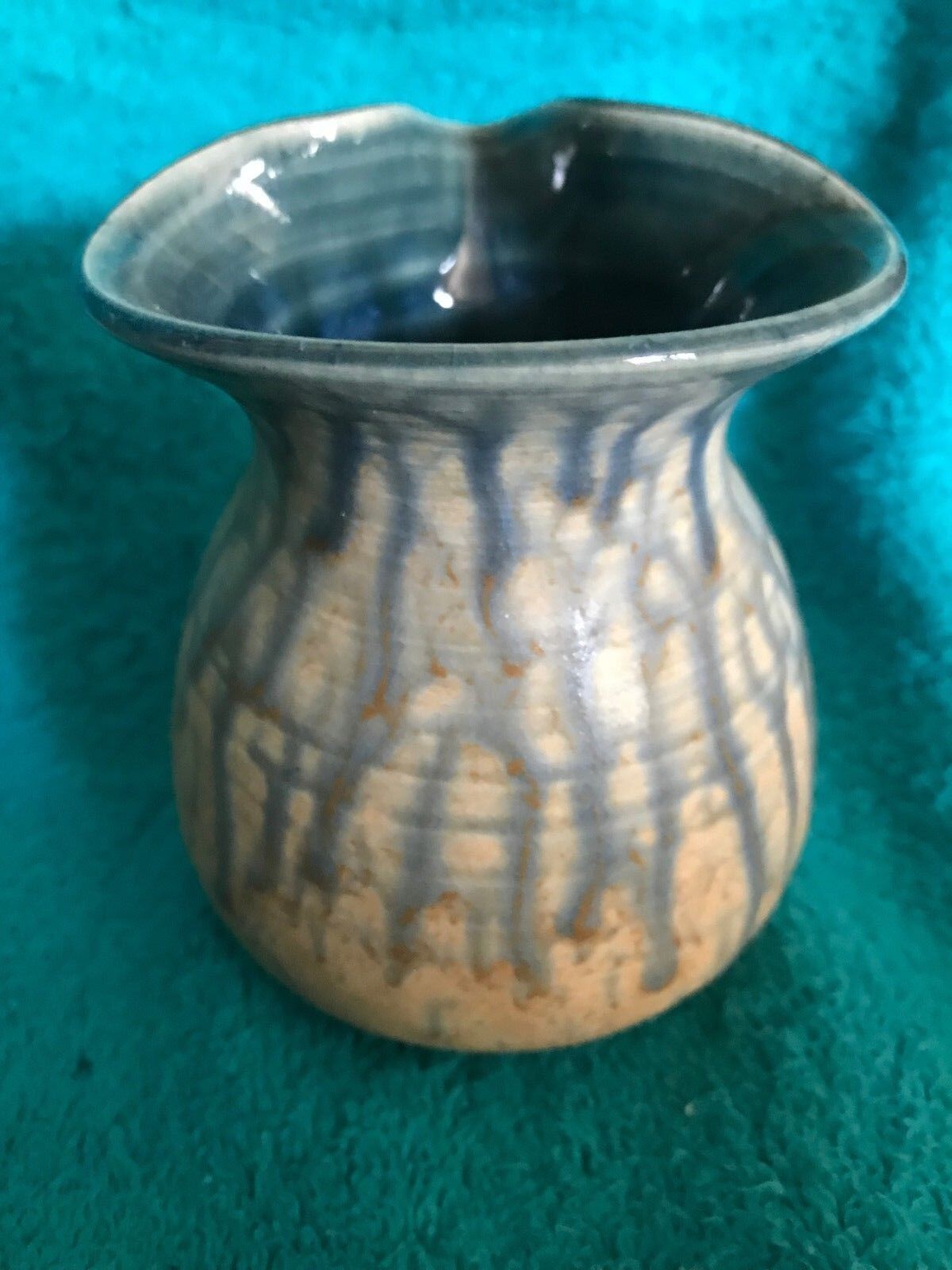 Picture 2 of 6