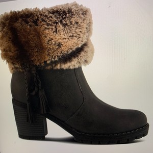 patrizia boots by spring step