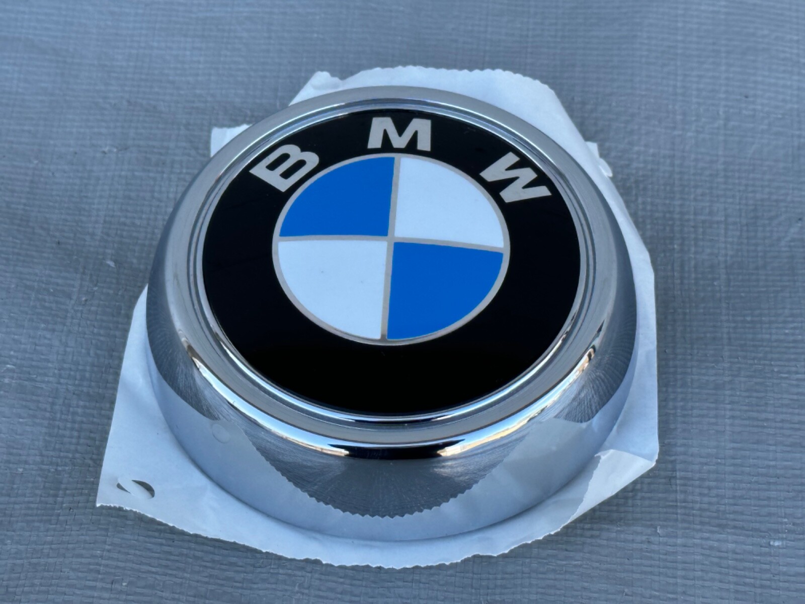 BMW X6 rear hatch Roundel Emblem badge / trunk lid emblem  